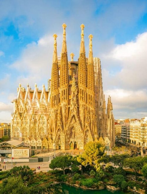 Barcelona: Gaudí’s Sagrada Família Fast-Track Guided Tour