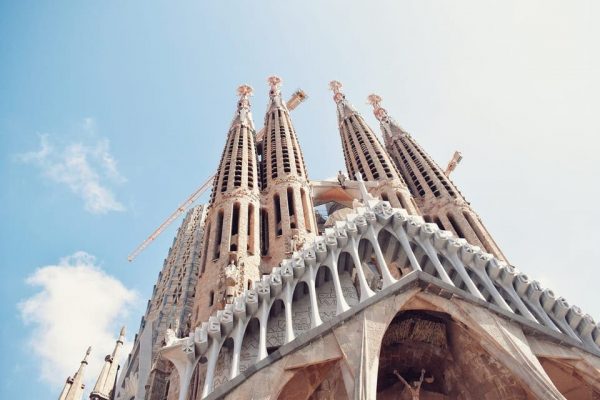 Fast-Track Access: Sagrada Familia 1.5-Hour Guided Tour