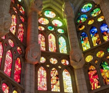 Barcelona,,Spain,-,April,7,,2023:,Interior,Of,La,Sagrada
